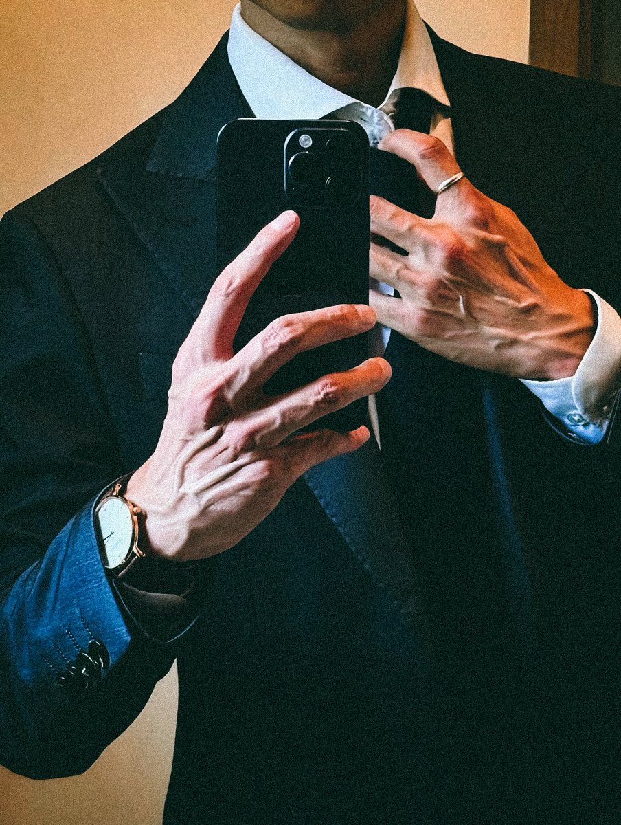 𝕬𝐋𝐄𝐗𝐀𝐍𝐃𝐄𝐑 𝕭𝐑𝐈𝐃𝐆𝐄𝐑𝐓𝐎𝐍. tweet media