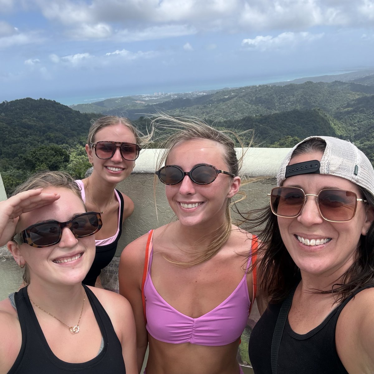 walker_sherri's tweet photo. Spring break Puerto Rico 2026 ❤️🇵🇷💙 simply beautiful. https://t.co/0tqKh1IGrp