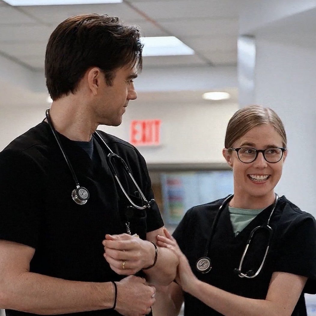 𝐡𝐨𝐥𝐥𝐲 🪞 tweet media