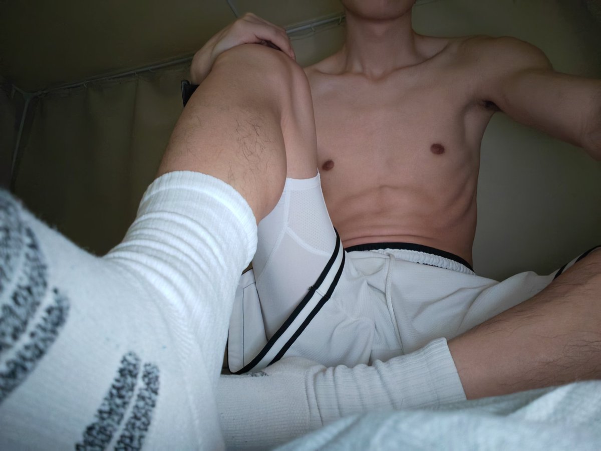 Haderik·y tweet media