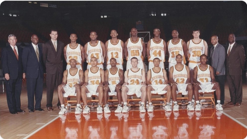 Ron Slay tweet media