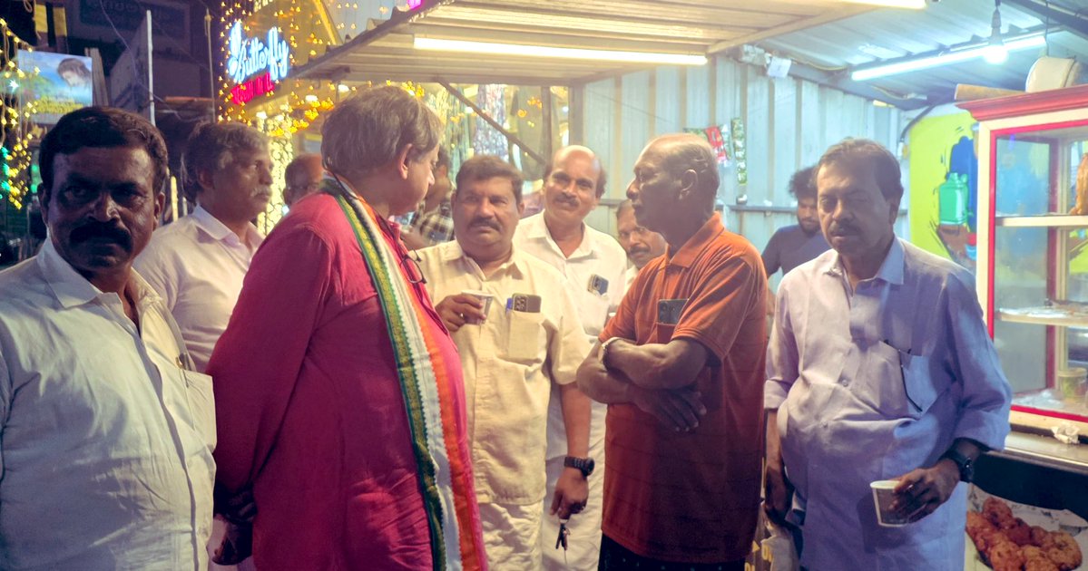 Shashi Tharoor tweet media