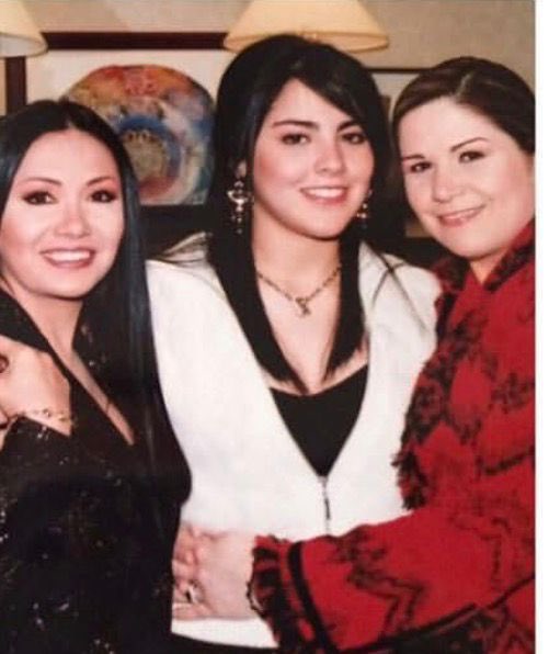 Lulugtzz's tweet photo. Feliz Cumpleaños a la  luz de los ojos de Ana Gabriel y la vida entera de nuestra Soberana DV
Larga vida, mucha salud y felicidad para @dacp223 
Happy Birthday Diana Alejandra 🤍 https://t.co/6SQQe1ywz9