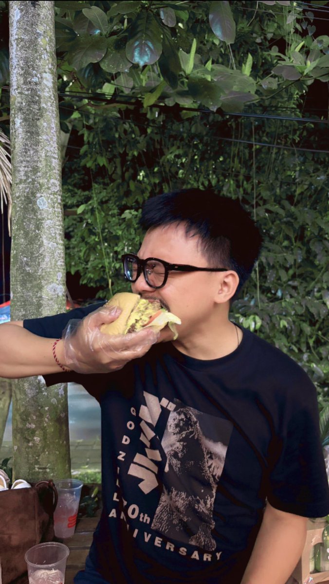 solar power tweet media