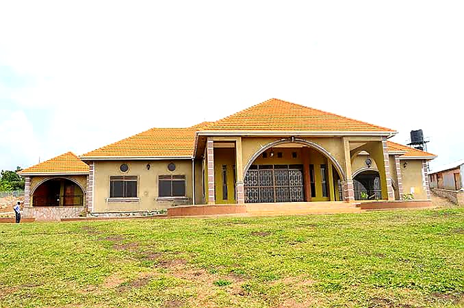 Omwiru wa Muhoozi tweet media