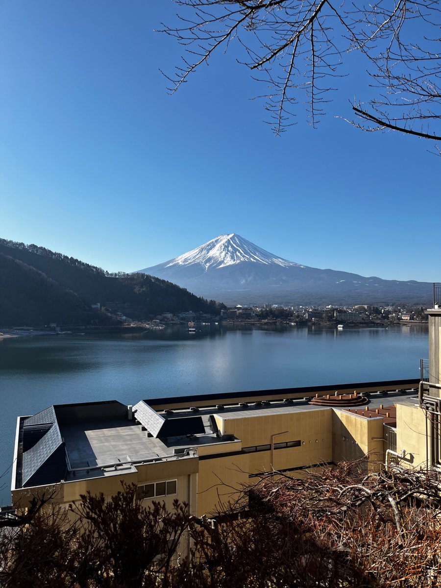 typeRr_RNA's tweet photo. しばらく消息を絶っていましたが旅行趣味は細々と続けています🤏🏻東京近郊をお散歩したり、ライブ遠征ついでに大回りしたり、おいしいごはんと温泉を求めて旅行したり……本質的には変わらず元気にやってます！
大学生活のおかげで出会えた趣味でもあるので、今後もゆるく続けていきたいな〜の気持ち😌 https://t.co/PkI2IvJIbR