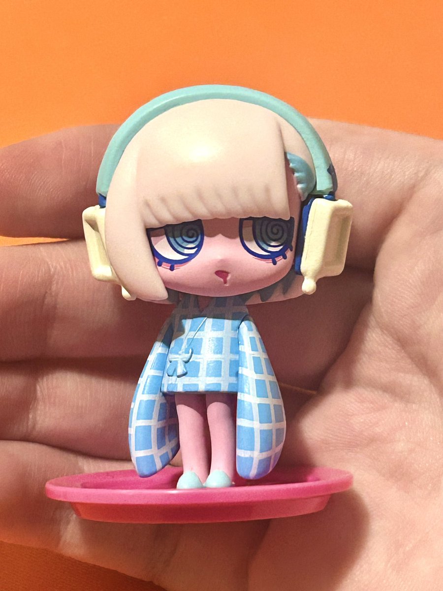 ガチャガチャであったので買ってしまった... かわ