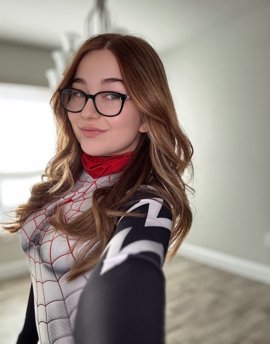 ✨ Lyssaurora ✨ tweet media