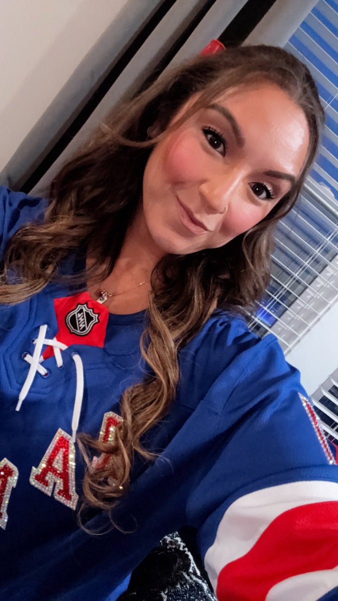 Ally Johnson tweet media