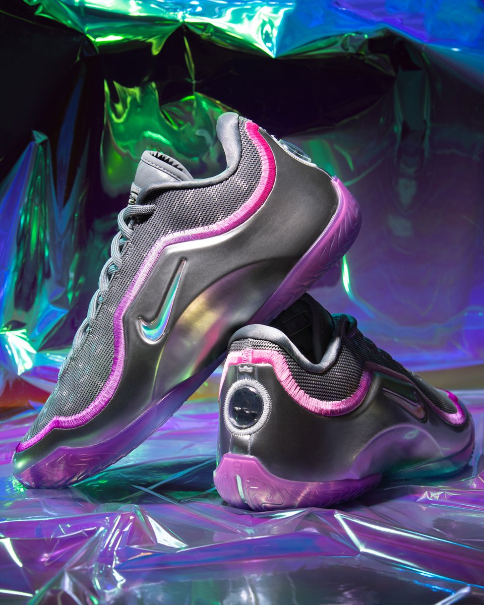 SOLELINKS's tweet photo. Ad: New Low Price: Nike LeBron 23 at $104.99 each + FREE shipping

Miami Twice:https://t.co/rcnTIHgcQj
Bubble Boy:https://t.co/LLqAgBNTX7 https://t.co/UkA0DlS3Vf