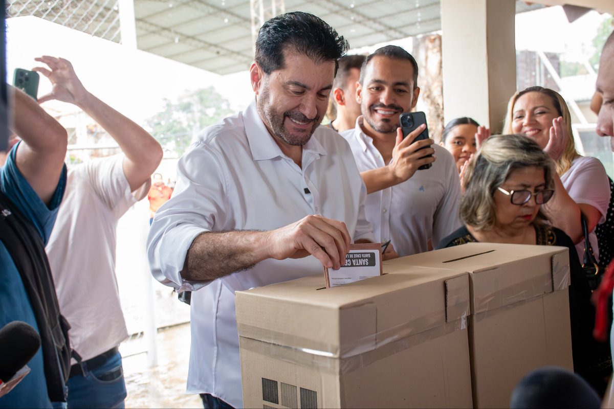 Ejercimos nuestro voto para poner fin a más de 20 años de sometimiento. Hoy iniciamos una nueva etapa para recuperar nuestro departamento y construir bienestar para los próximos 50 años.
Es momento de decidir el futuro.
#PrimeroSantaCruz