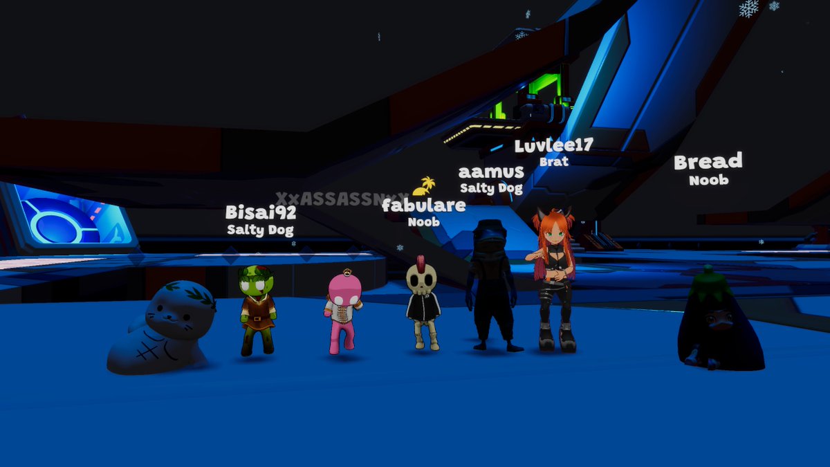 Cael_010's tweet photo. The early crew at the @niftyisland weekend hangout https://t.co/Mu1wKcXcBX
