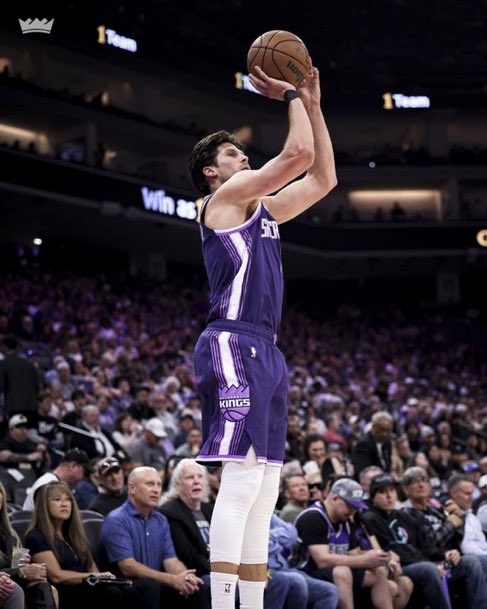 Ball Knowledge tweet media