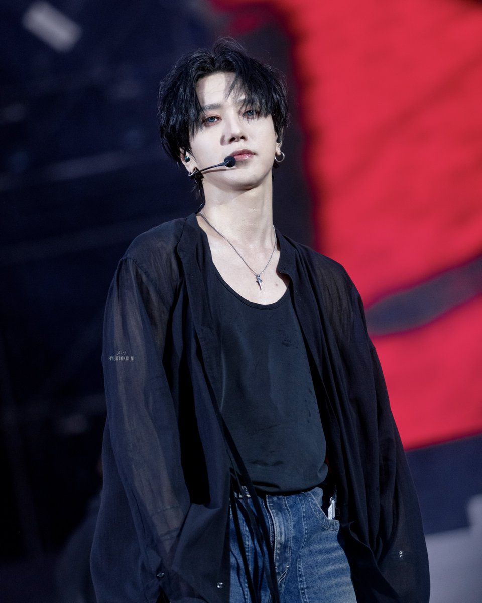 Hyuktokkini's tweet photo. Super Show 10 in Ho Chi Hinh

넘 맘에 들었던 사진 한장 올림

@shfly3424
#SUPERJUNIOR #SUPERSHOW10inHoChiMinh
#예성 #YESUNG https://t.co/ZG3Gm0Db7Z
