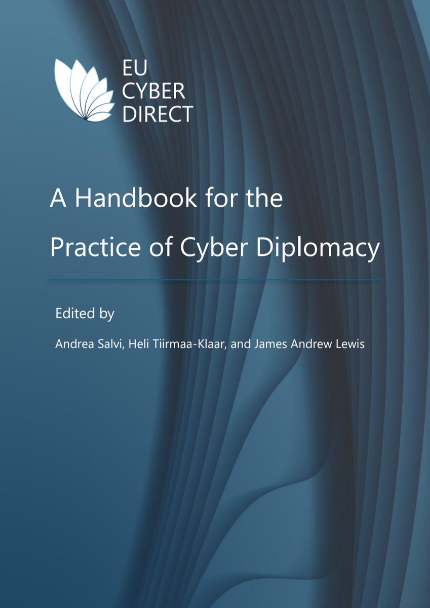 Manual de prácticas de ciberdiplomacia (ciberseguridad). 
Así como no podés mandar a un físico a negociar por las armas nucleares, tampoco son los informáticos los que negocian por los ciberataques entre países. 
De qué trata la ciberdiplomacia, acá un producto de la EU.