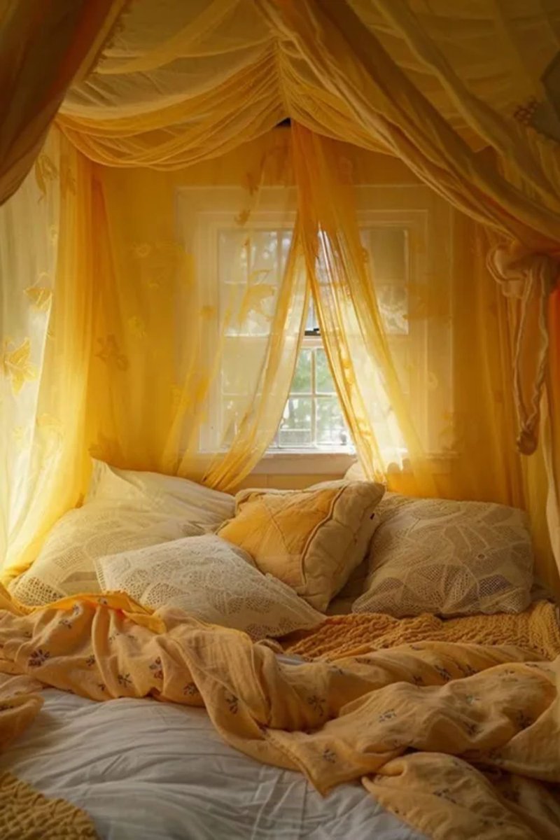 lavieestbelIe's tweet photo. Yellow rooms look so peaceful and aesthetic https://t.co/k8mZ7wUDpz