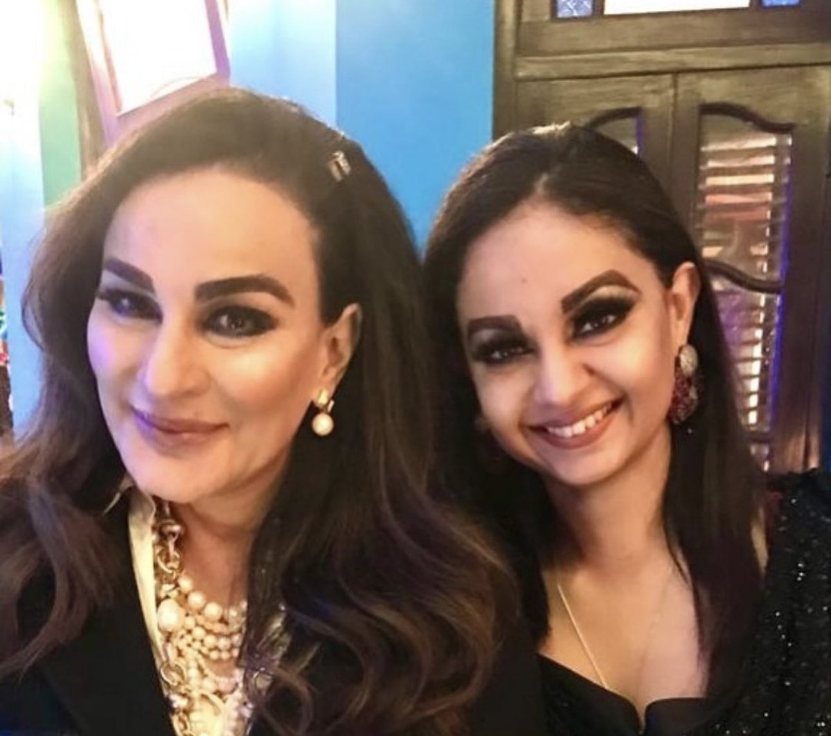 Mr Rumi (✊ #KRBT انقلاب) tweet media