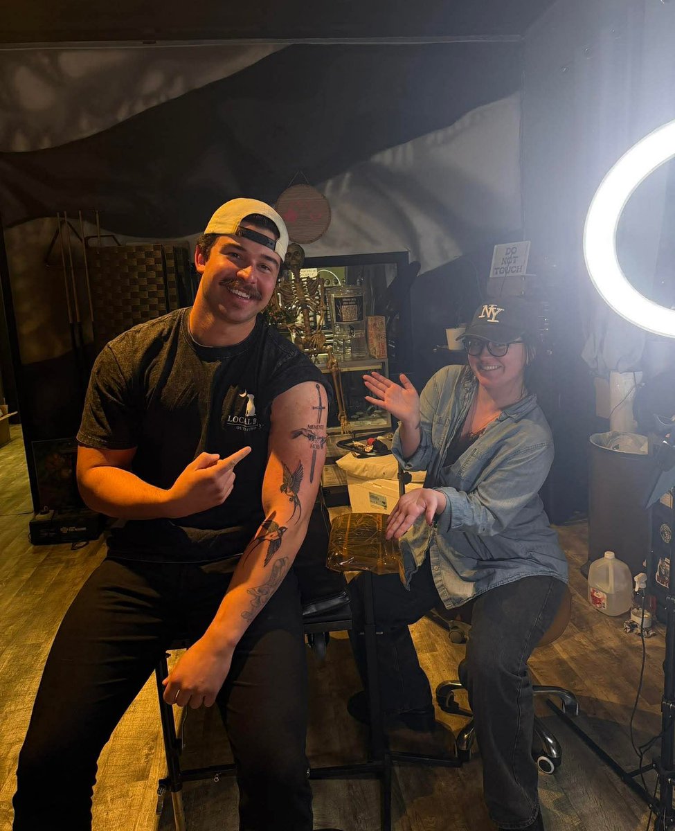 Cam Bogle tweet media