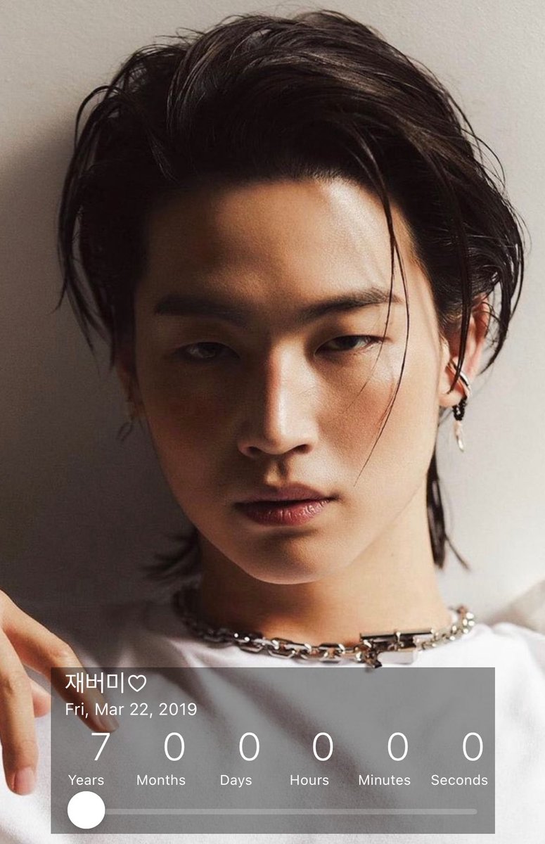 제스,࿊ tweet media