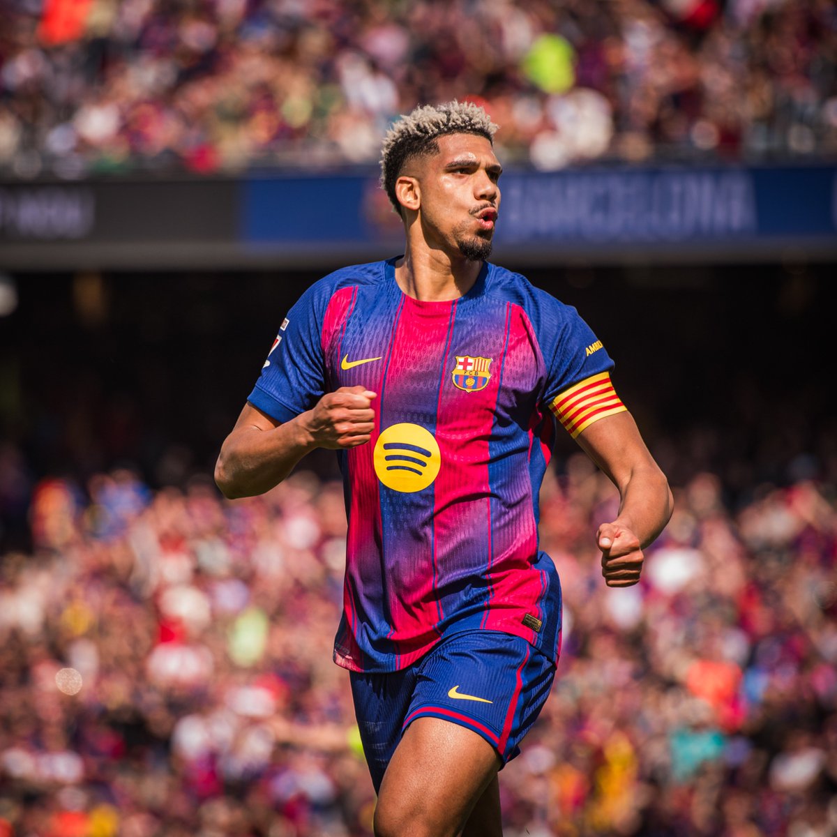 FC Barcelona tweet media