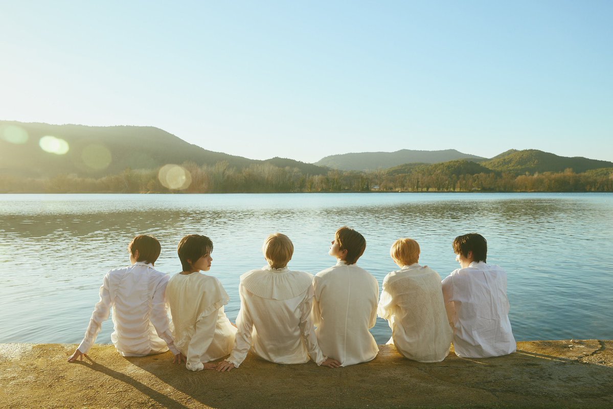 ⩌⩊⩌ tweet media