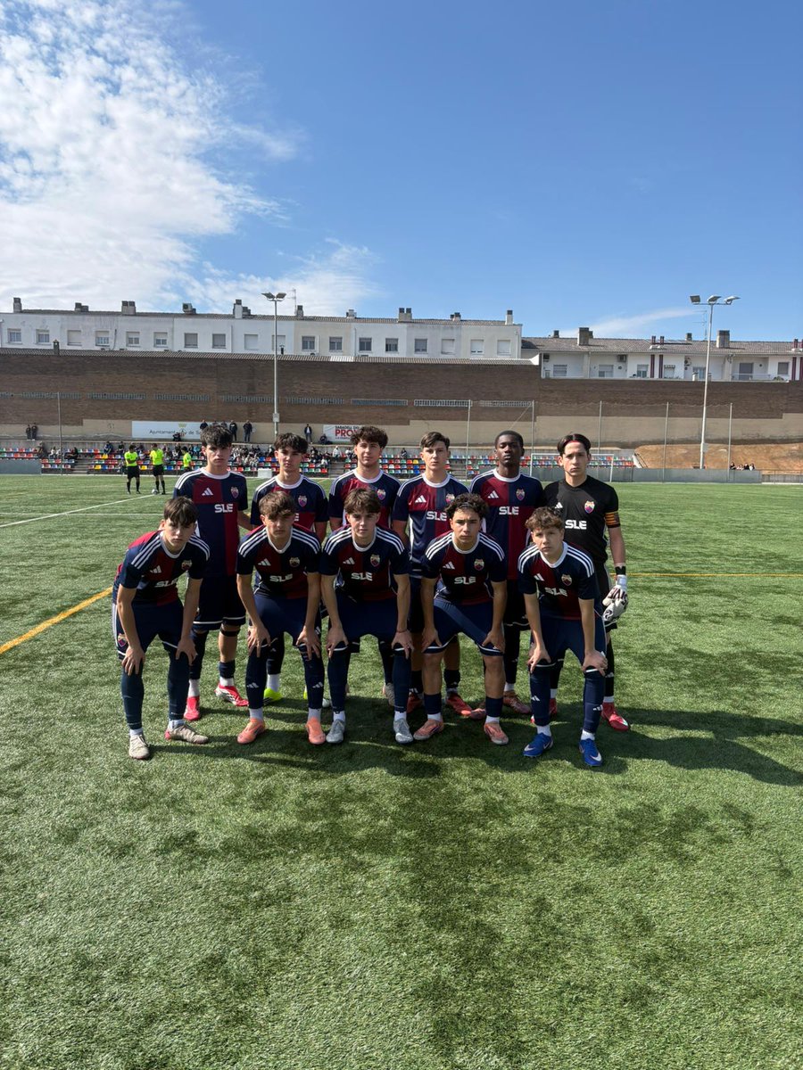 C.E. Mercantil tweet media