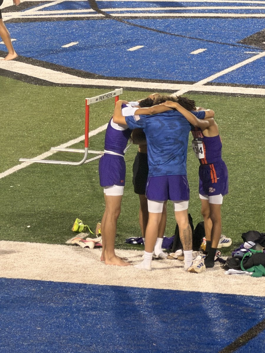 Amanda Martinez tweet media