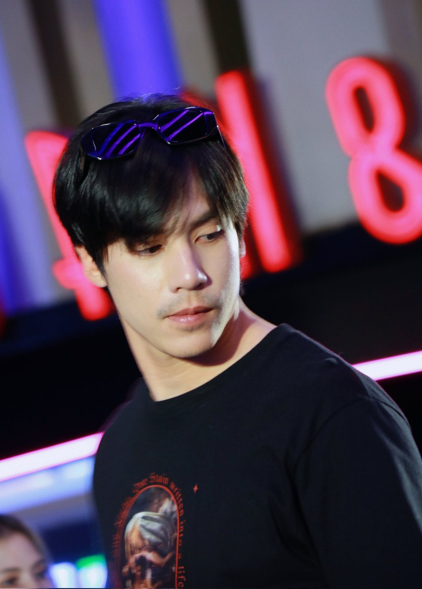 nimit ta tweet media