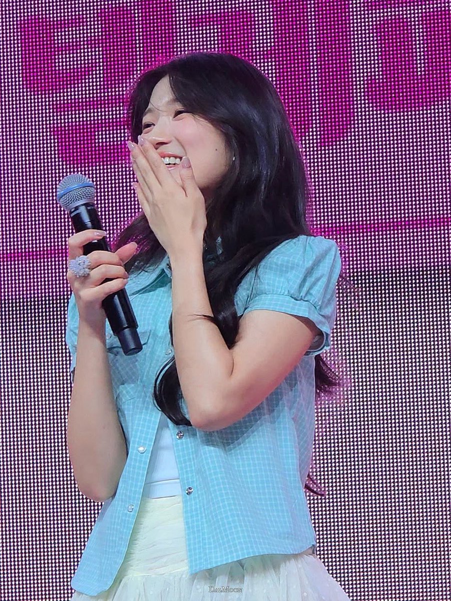 👻🎬 tweet media