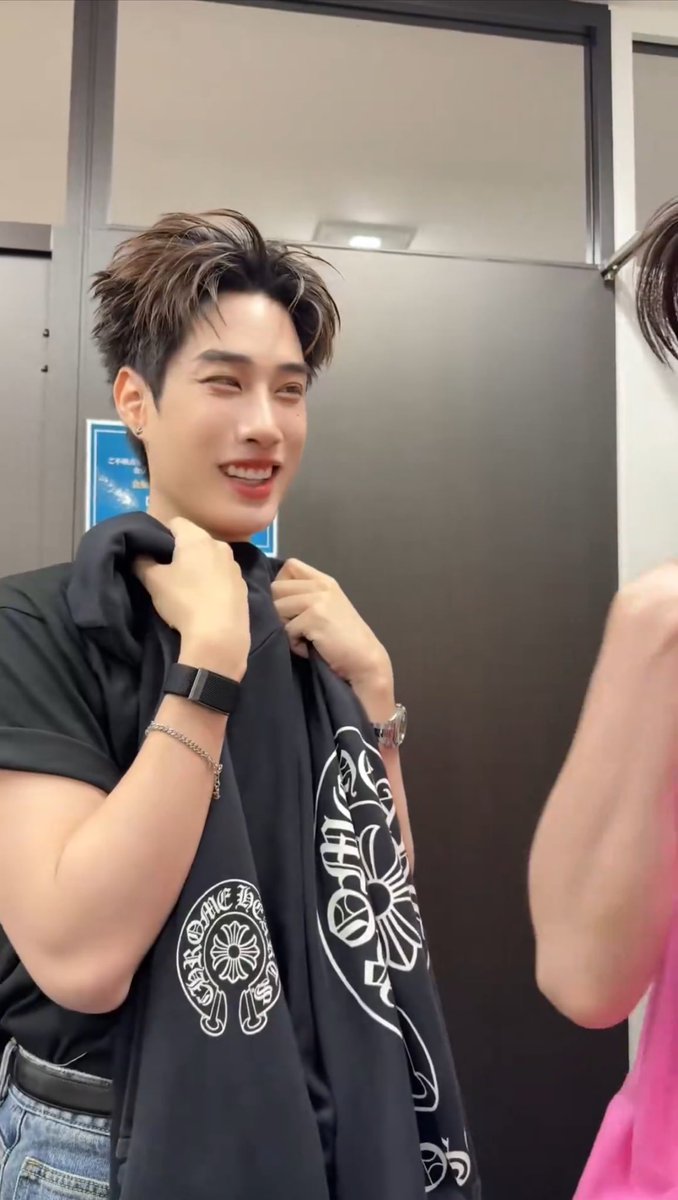 อ๋อ๋ (♡˙︶˙♡) tweet media