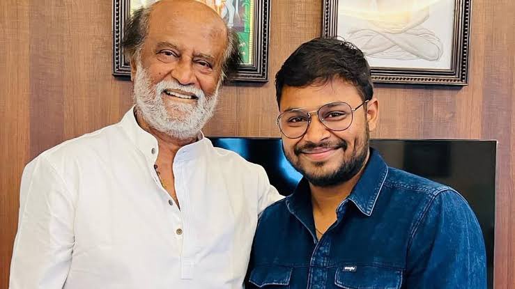 MoviesSingapore's tweet photo. #Thalaivar173 – #SuperstarRajinikanth will appear in a special new get-up in the film. #CibiChakravarthi has worked with a designer to create 83 different looks, out of which 3 have been finalised. These will be presented to #Rajinikanth sir to decide the final look for the film. https://t.co/I8Yqm7L0Av