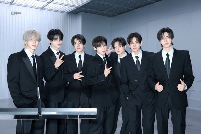 lara 𝜗𝜚 ENHYPEN IS 7 tweet media