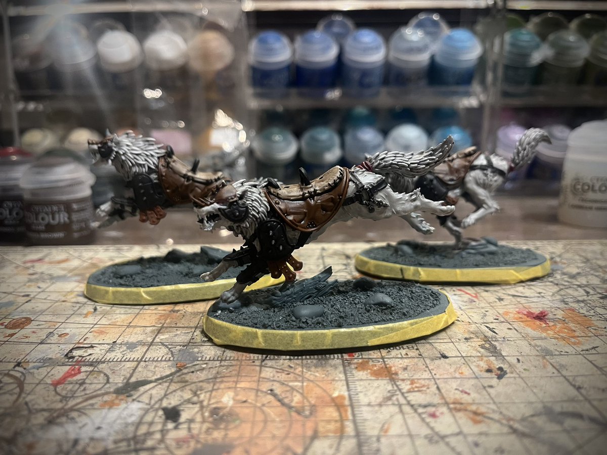 スネヲ tweet media