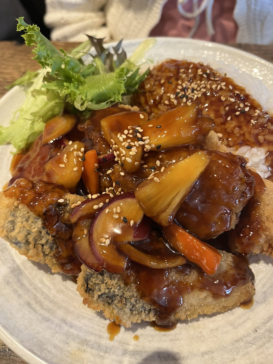 Nick James tweet media