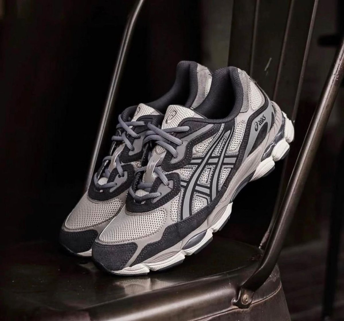 Asics 

•💯% quality 
•Sizes:39 to 46
• Price: Tshs 110,000/=

📲 WhatsApp/Call: +255752747867
🏬 Visit Our Shop: @gentscatalogue 
📍

#Gentscatalogue