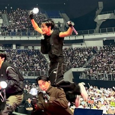 𝐞𝐩 tweet media