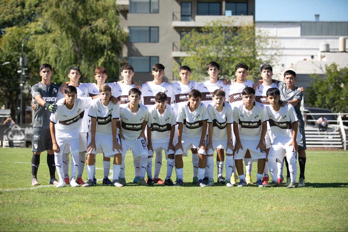 inferiorescap's tweet image. #JuvenilesLPF 🔚 Entretiempo 🆚 Quilmes

➡️ [V] #Quinta: 2-0

➡️ [L] #Octava: 0-0

#SiemprePlatense🤎