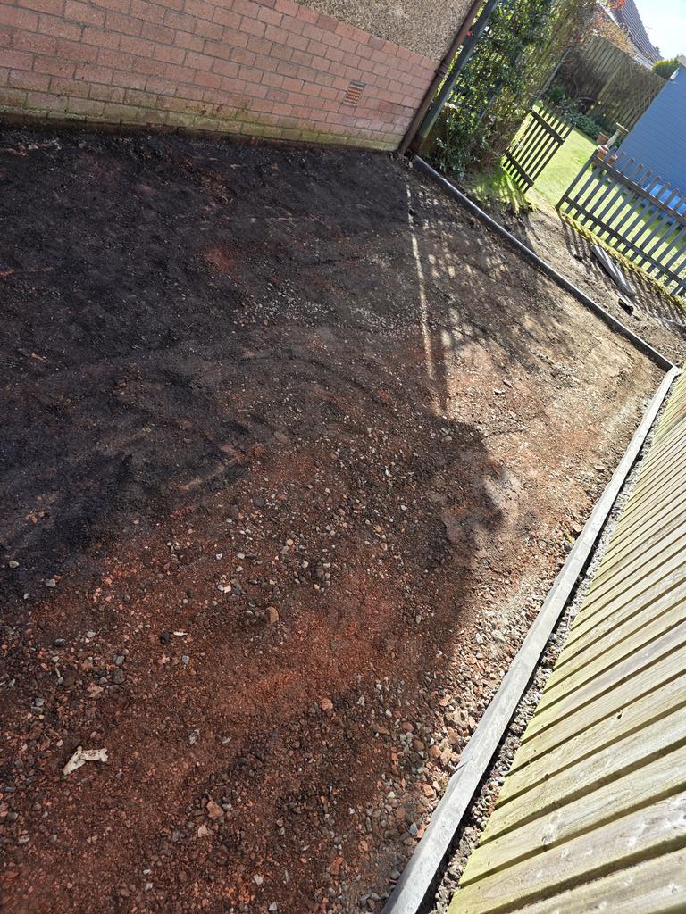 Je5u5 of ML1 tweet media