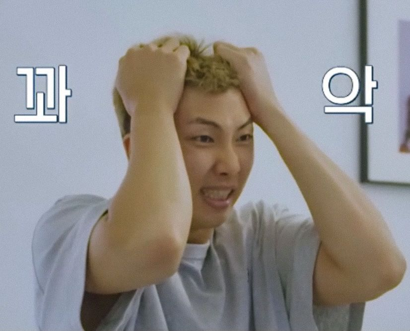 hourly minimoni ★ tweet media