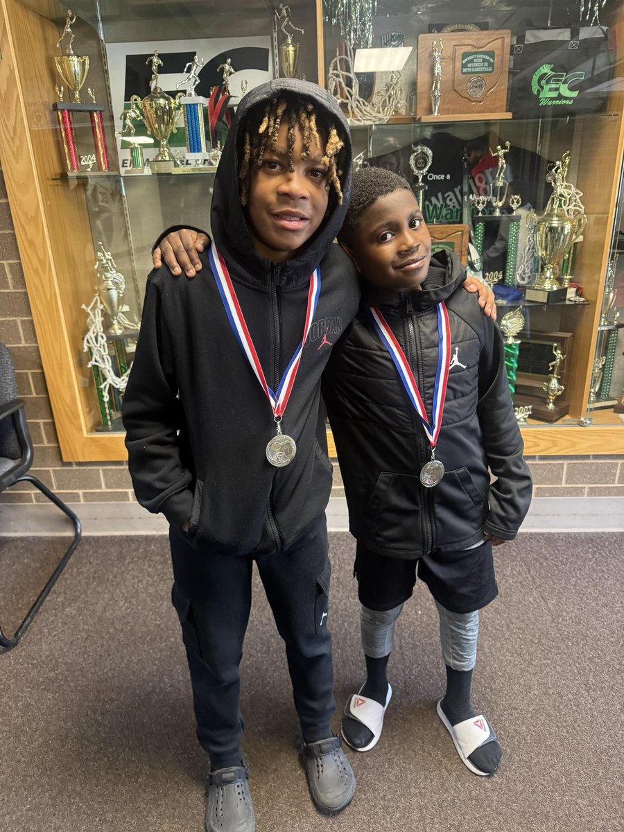 Urenlum lnsldor tweet media