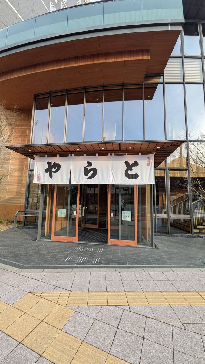 みみっく tweet media