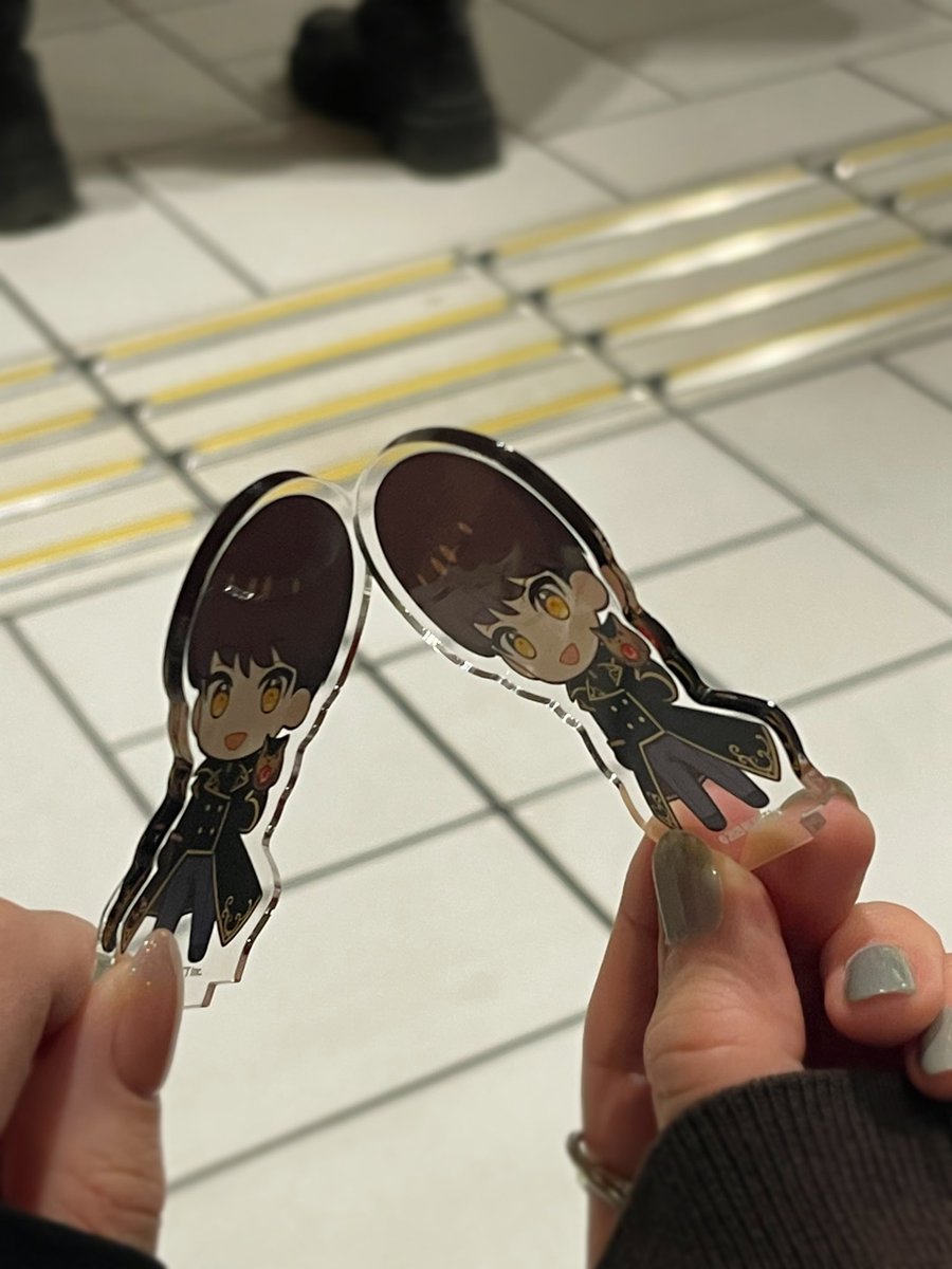 もいもい tweet media