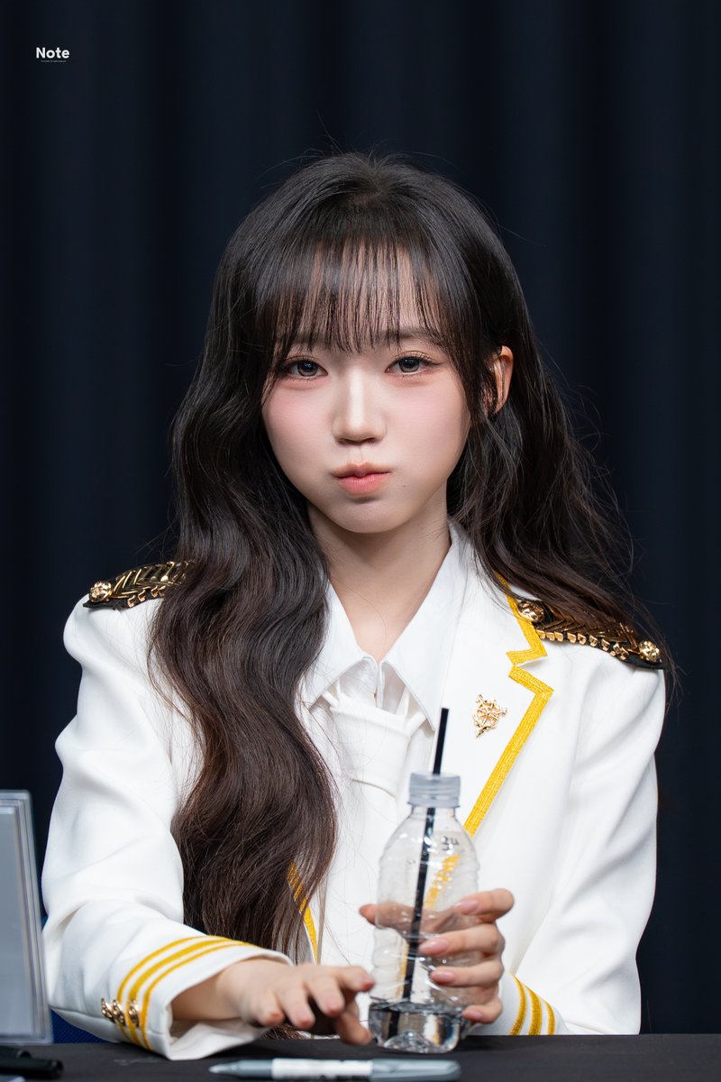 𝗡𝗼𝘁𝗲 tweet media