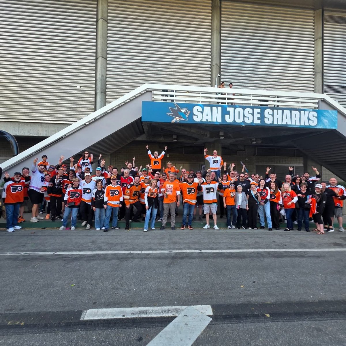 Bill Meltzer tweet media