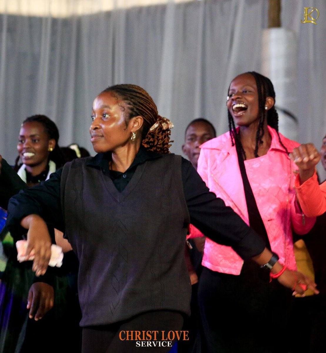 kl_dickson's tweet image. Moments 
ChristLove Youth Service led by College of Health Sciences Fort Portal. 

shr.pn/CHRIST-LOVE-LI…

#YouthService
#ChristLove
#CFCFortPortal