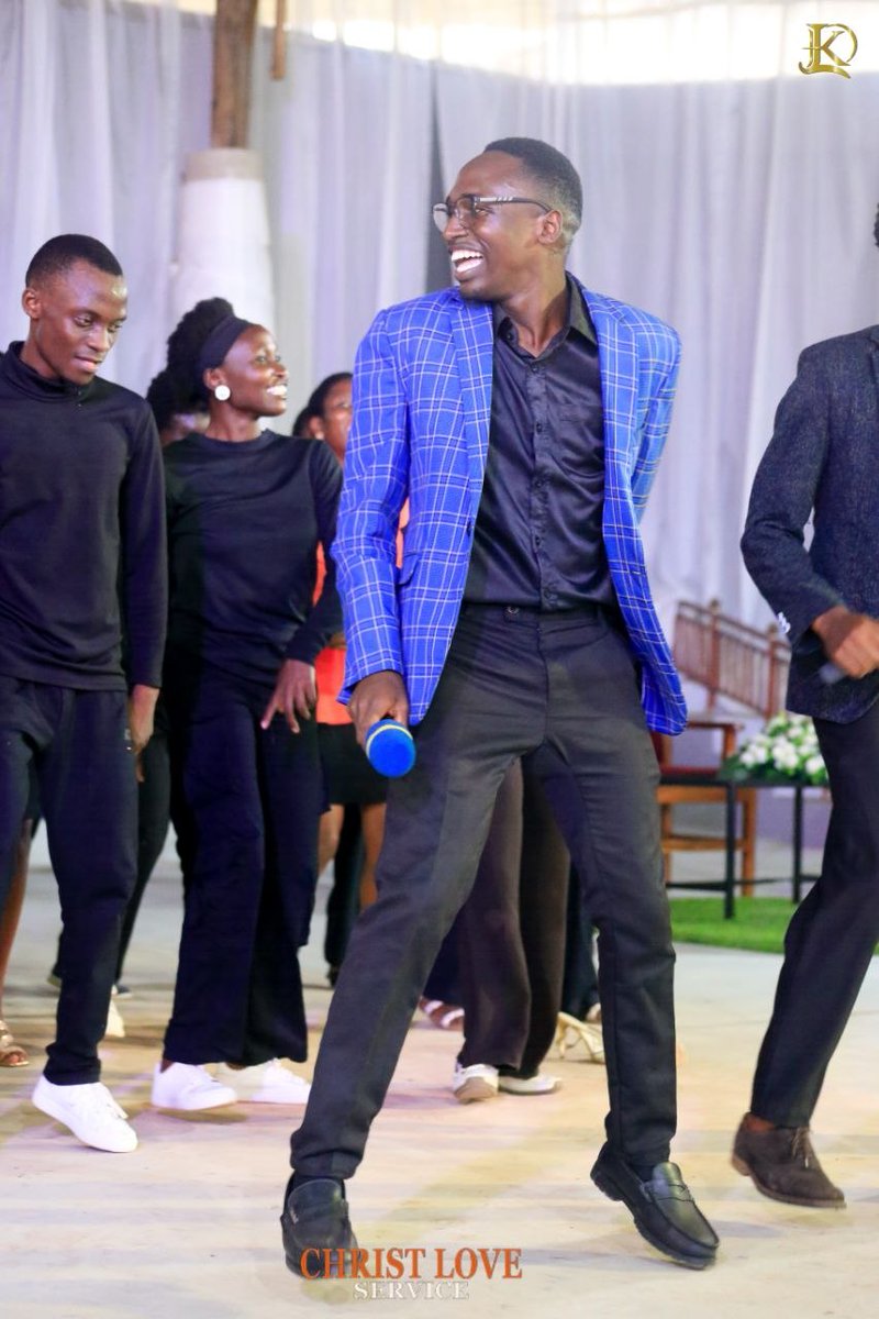 kl_dickson's tweet image. Moments 
ChristLove Youth Service led by College of Health Sciences Fort Portal. 

shr.pn/CHRIST-LOVE-LI…

#YouthService
#ChristLove
#CFCFortPortal