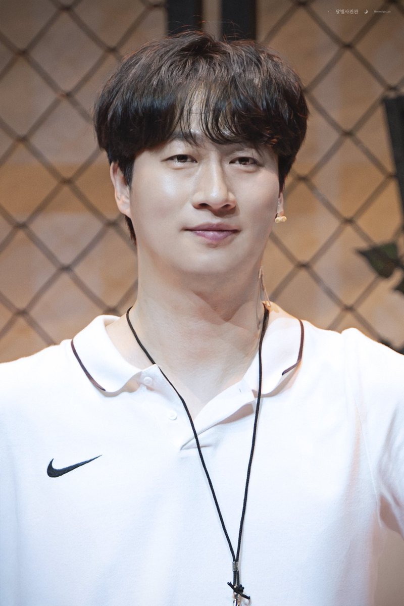 달빛사진관🌙 tweet media