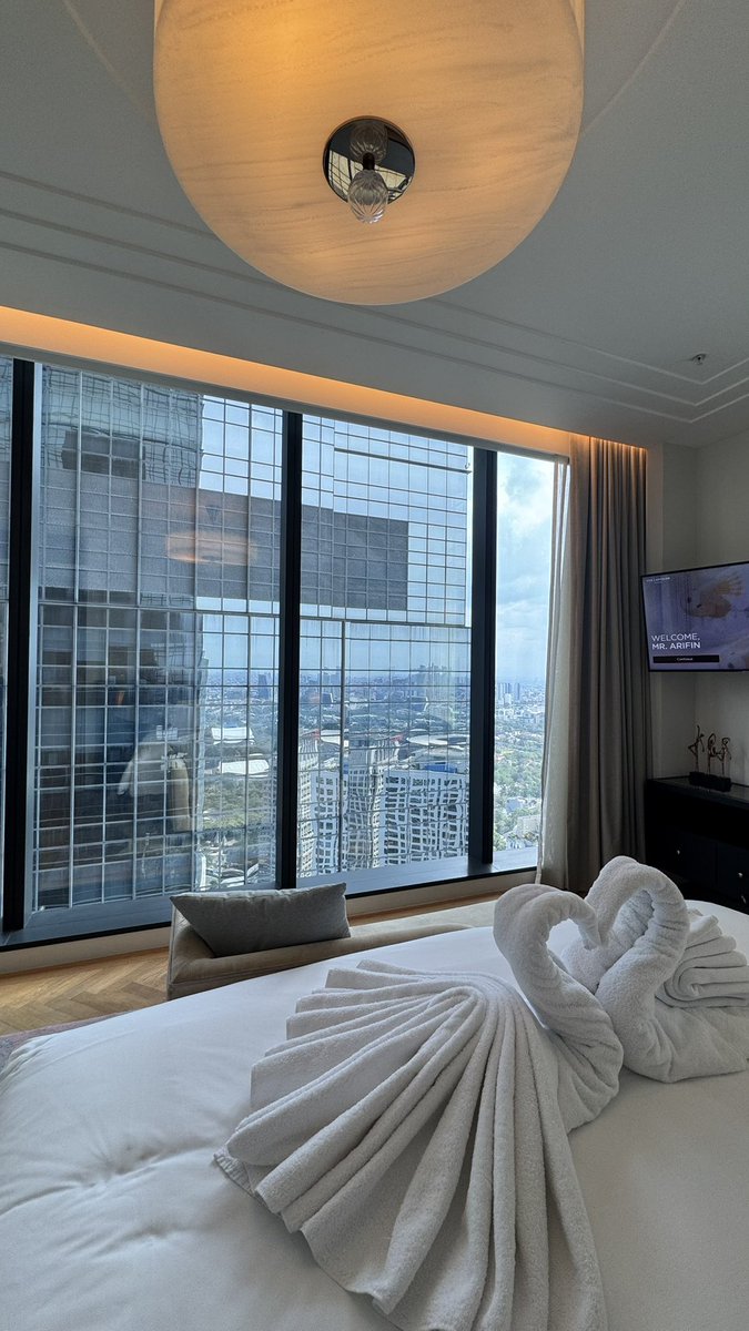 farah 🪄 tweet media