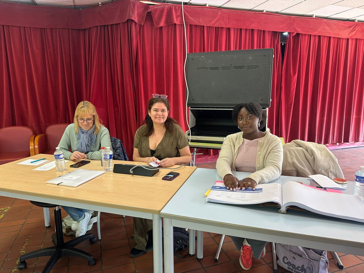 Raquel Garrido tweet media