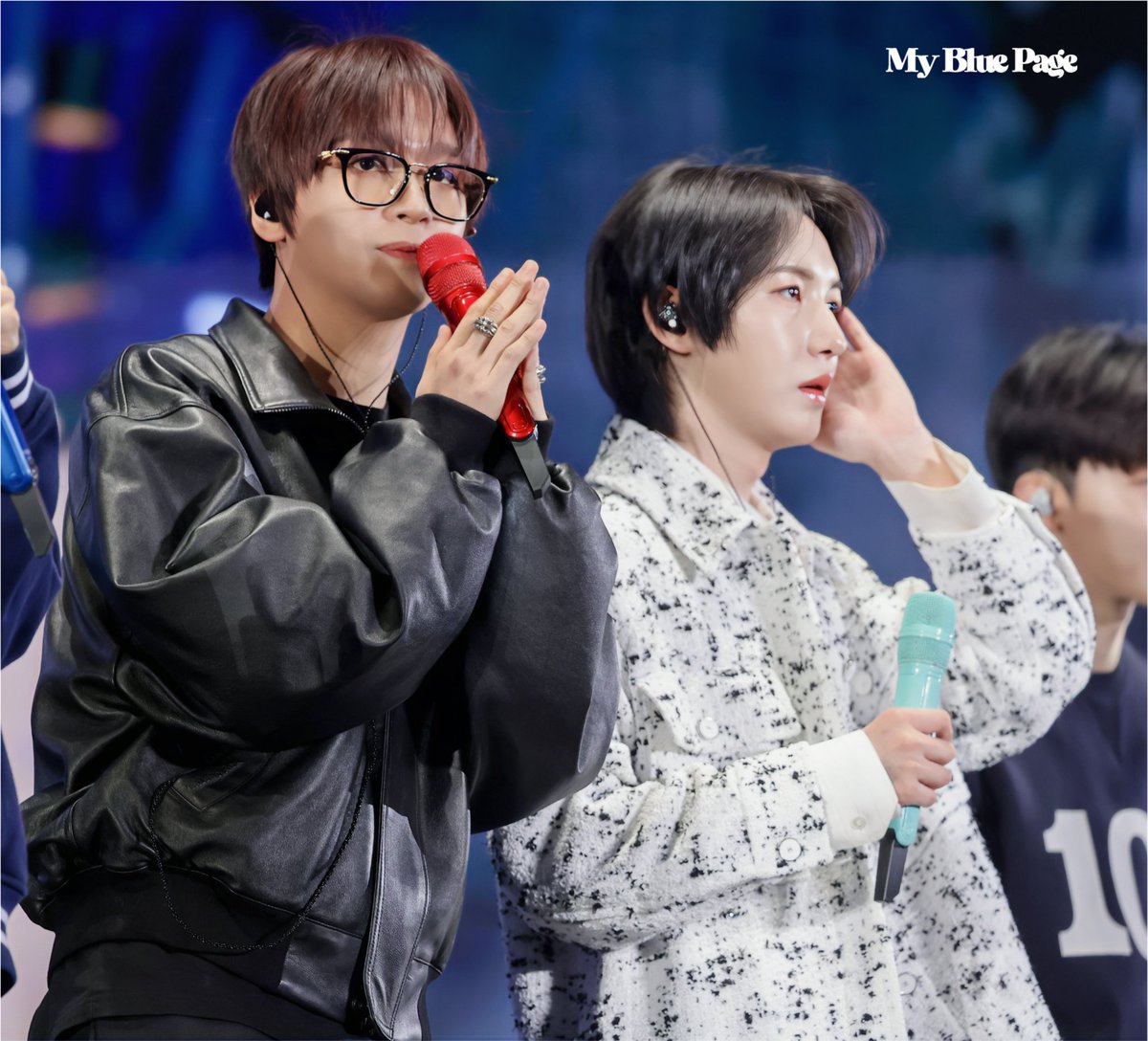 ᴍy ʙʟᴜᴇ ᴩᴀɢᴇ tweet media